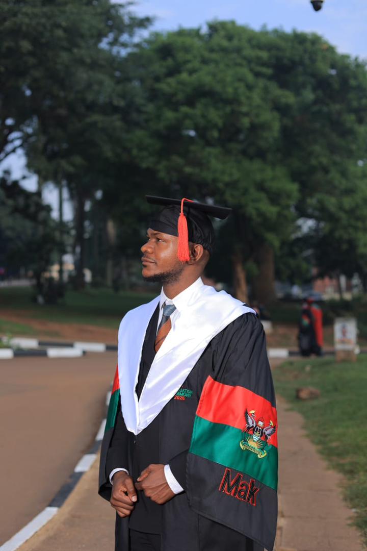 Makerere University Tooro Students Association tweet media