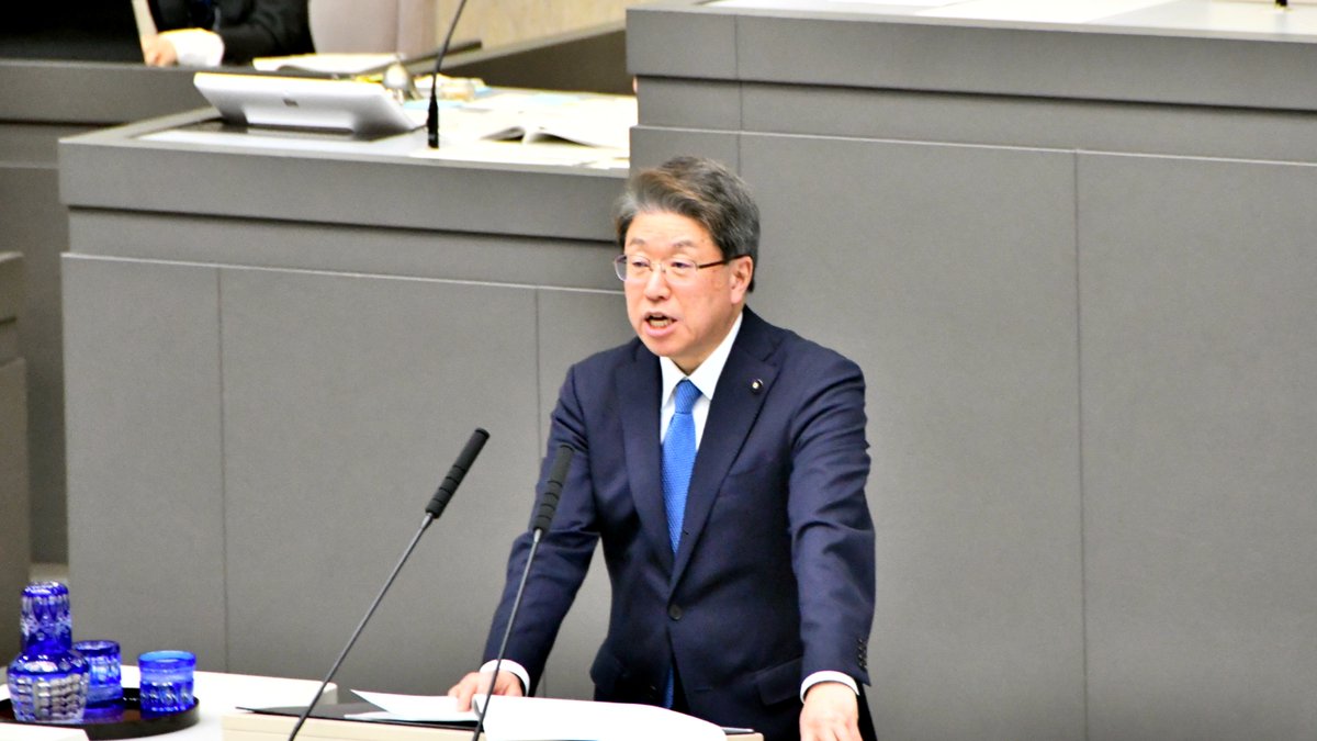 昨日、都議会代表質問に
公明党・東村邦浩幹事長が登壇。

令和8年度予算への最重点要望と、都政の喫緊課題を強く訴える。
家計を守る提案、前進。