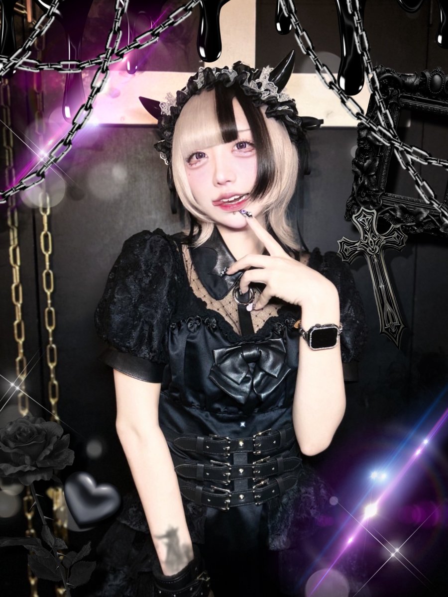 メイドイベント開催中❕ 【本日の使い魔🦇】 リ亜@kuronai_ria フォス