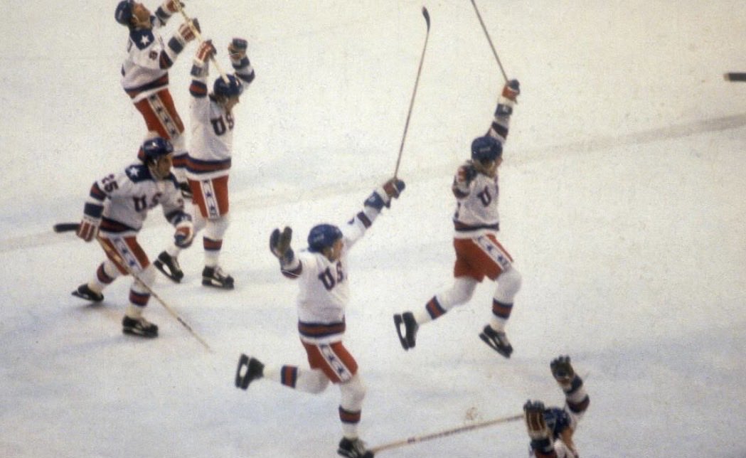 Darren Rovell tweet media