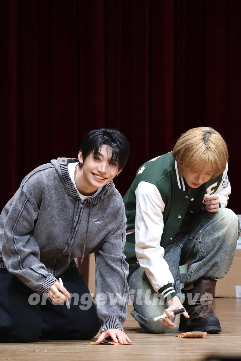 orangewillmove's tweet photo. 260222

刮刮乐之神
 #AHOF #아홉 
#SHUAIBO #장슈아이보 #张帅博
#HAN #박한 https://t.co/ad6gB6SJdf