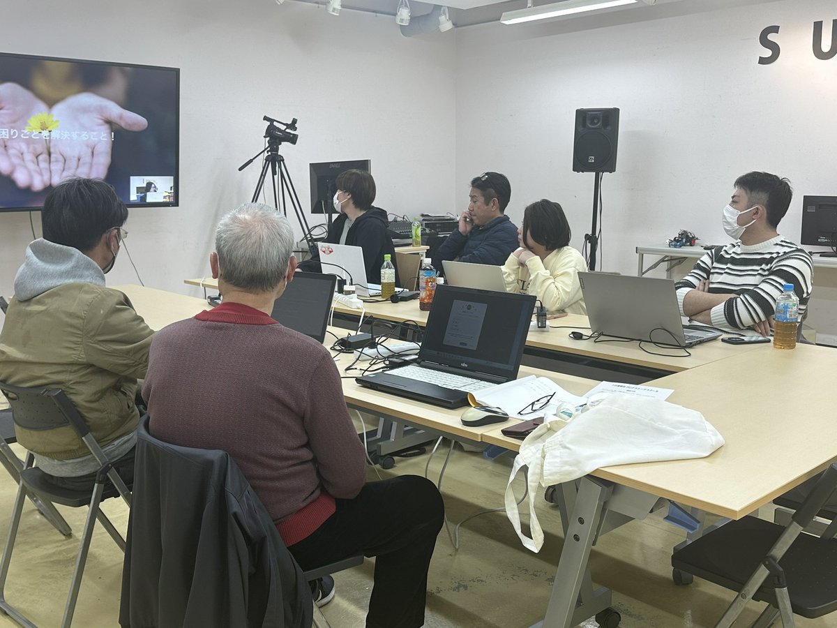 CarinWaka21's tweet photo. 今日からの3日間。
200名の皆さんと、最初の一歩にチャレンジ！

今日も『X』に、
みんなのポストがいっぱい！

#SUNABACO 
#すなばこ3デイズ https://t.co/82WAWh3vXi