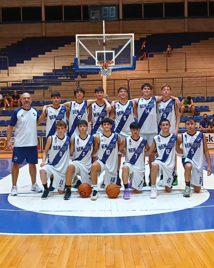 clubbenhur's tweet photo. 🏀 #FormativasARB. Amistosos de Pretemporada para #BenHur. Este martes, en el Estadio “Coliseo del Sur”, el Básquet Masculino de la #BH recibió a Brown de San Vicente.
👍 Cadetes 93-52
👍 Juveniles 57-56
👍 Liga Próximo 67-40
#VamosBenHur 🔵⚪🔵 https://t.co/OoEb2sovu9