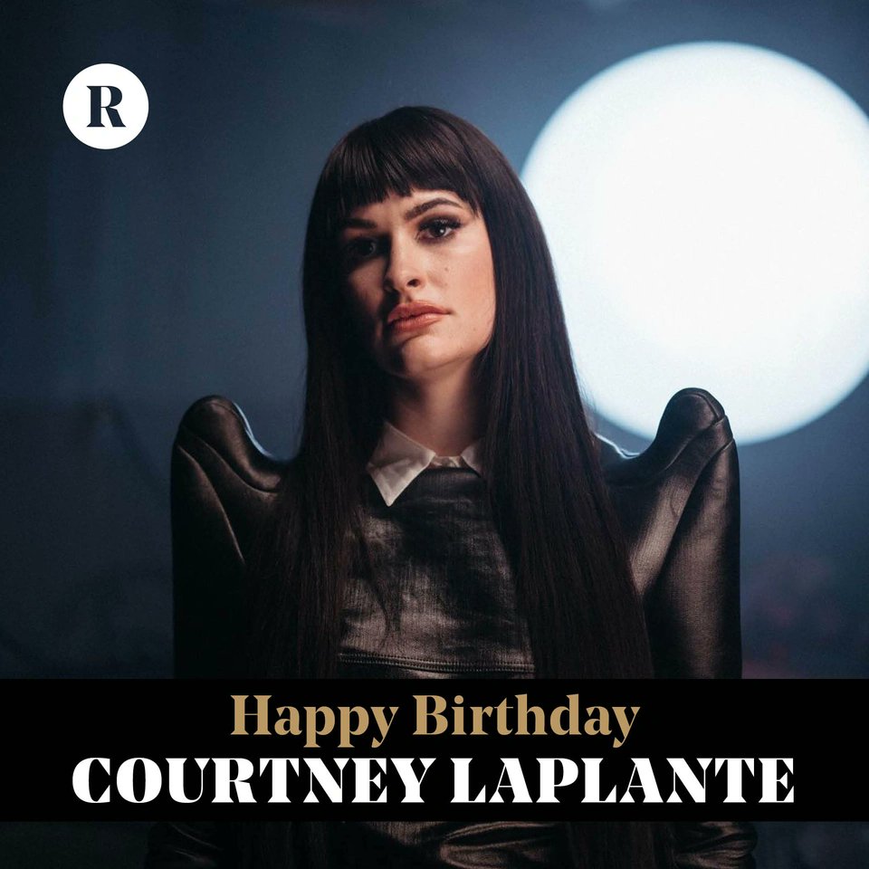 revolvermag tweet media