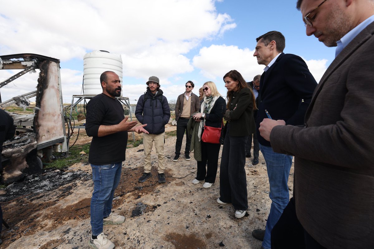 EU and Palestinians tweet media