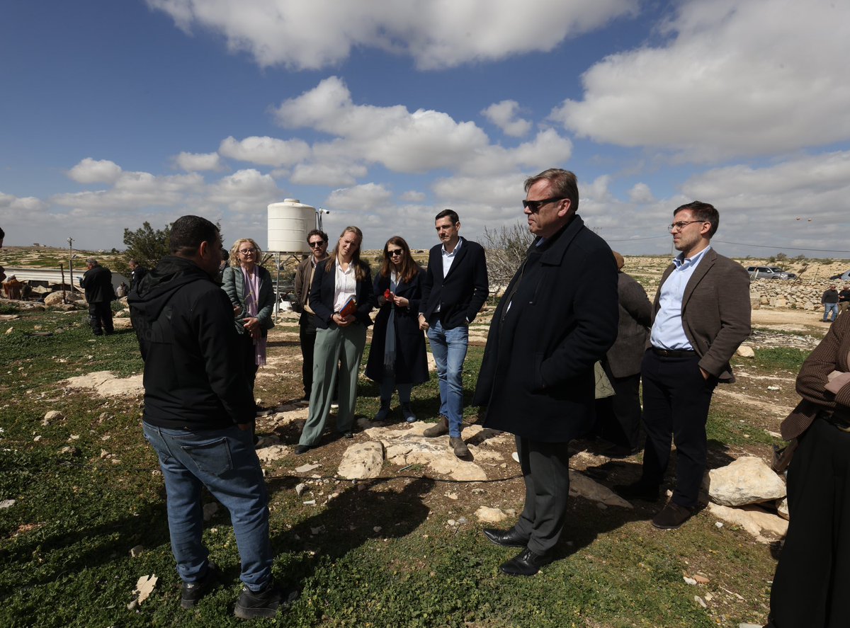 EU and Palestinians tweet media