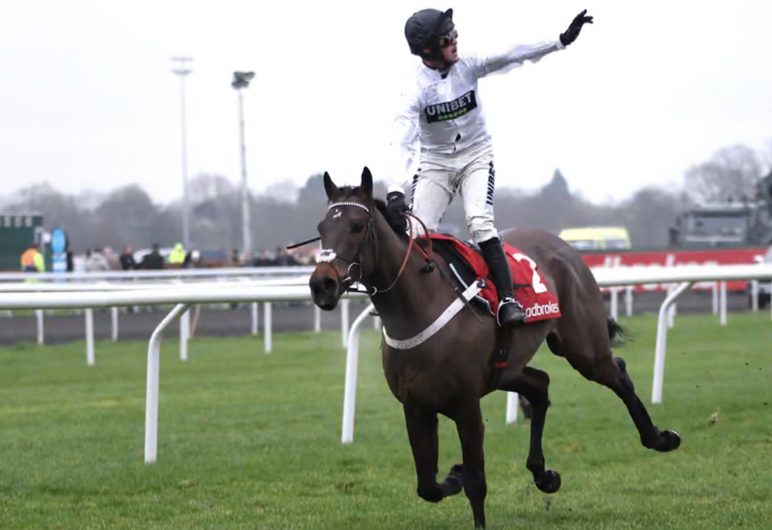 Matt Chapman tweet media