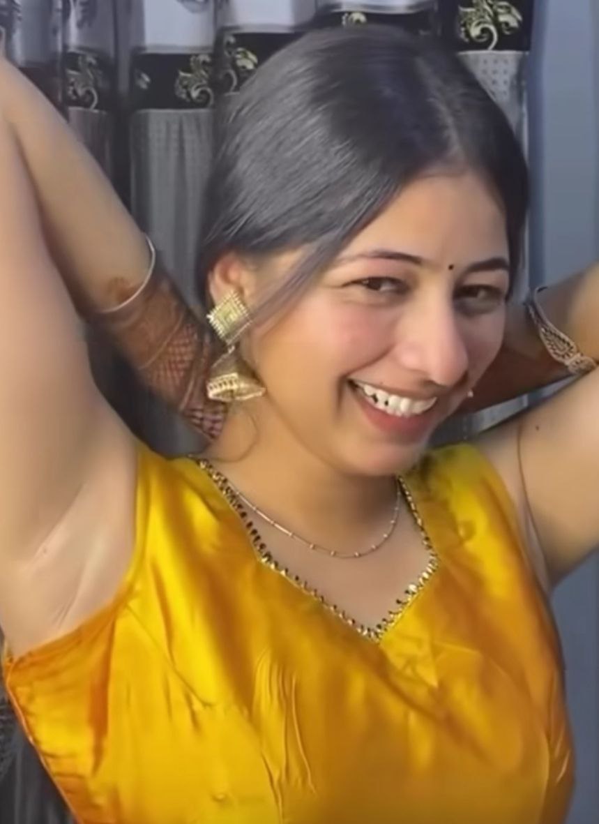 Gayu@rosapoo tweet media