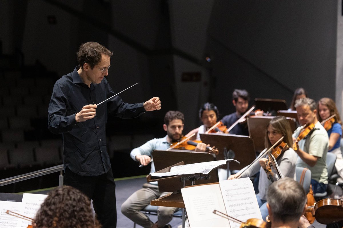 Sinfónica Tenerife tweet media