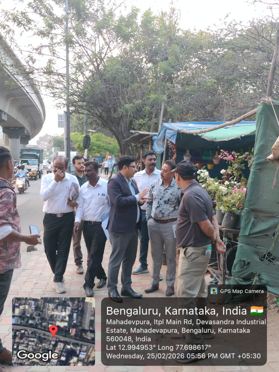 BECCUPDATES's tweet photo. pedestrian infrastructure, safeguarding public land, and enhancing the overall urban landscape.
@DKShivakumar
@GBA_office
@GBAChiefComm
#BECC #UrbanDevelopment #FootpathSafety #BoulevardDevelopment #KRPuram https://t.co/gwEynfrAyW