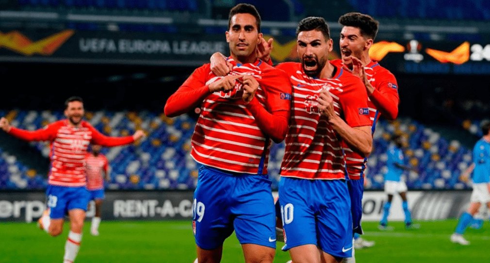 Tal día como hoy, hace 5 años, el Granada CF logró una de las mayores gestas de su historia: eliminar al SSC Napoli en los dieciseisavos de final de la Europa League. Una eliminatoria inolvidable que merece memoria… y ni un pequeño recordatorio del club.