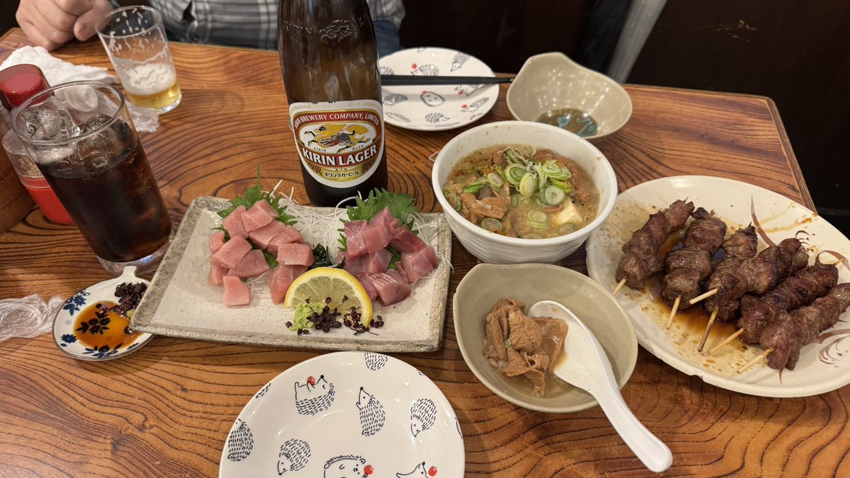 ユニなつお tweet media