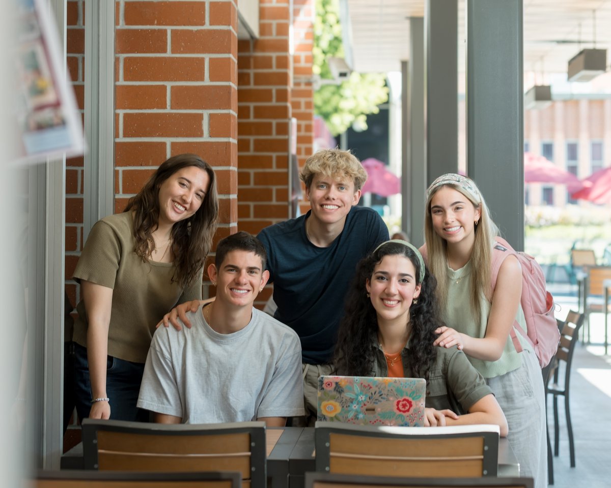 Biola University tweet media