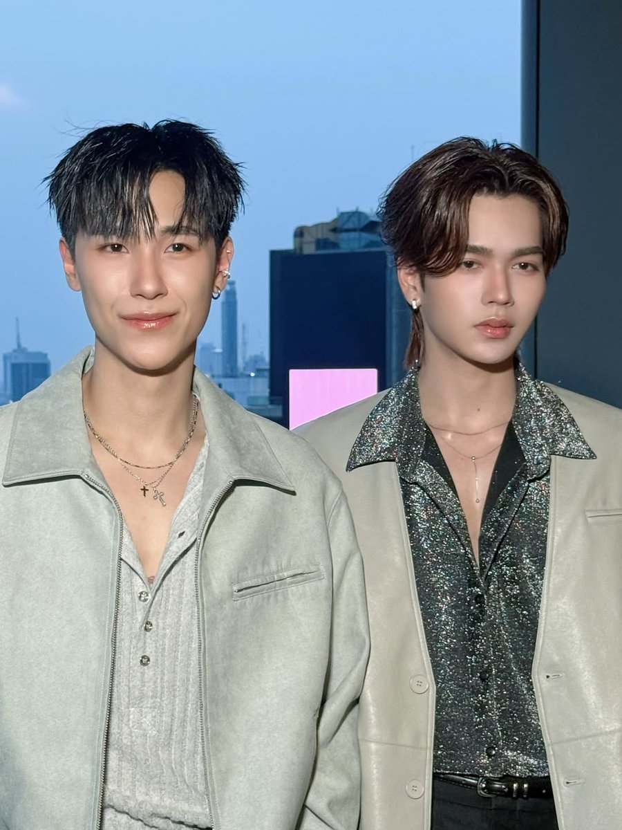 IG : lodestar.hairj
💛💙✨

🔗 instagram.com/p/DVLvGouEZv0/…

#markjrtn #JuniorMark