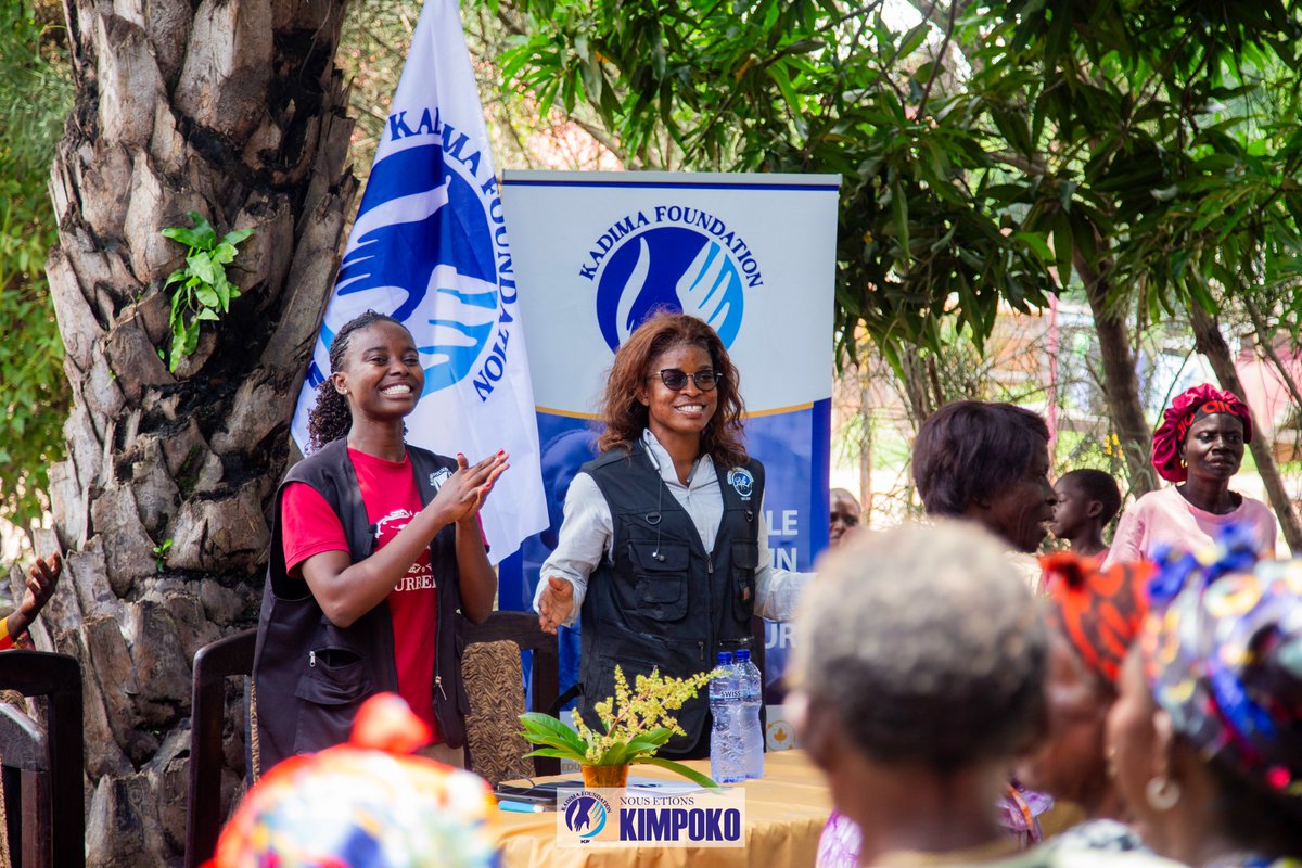 KadimaFoundati's tweet photo. Notre descente à Kimpoko fut un moment de joie partagé avec les mamans veuves et les enfants orphelins.
#kadimafoundation
#RDC https://t.co/rzXs6qsoQb