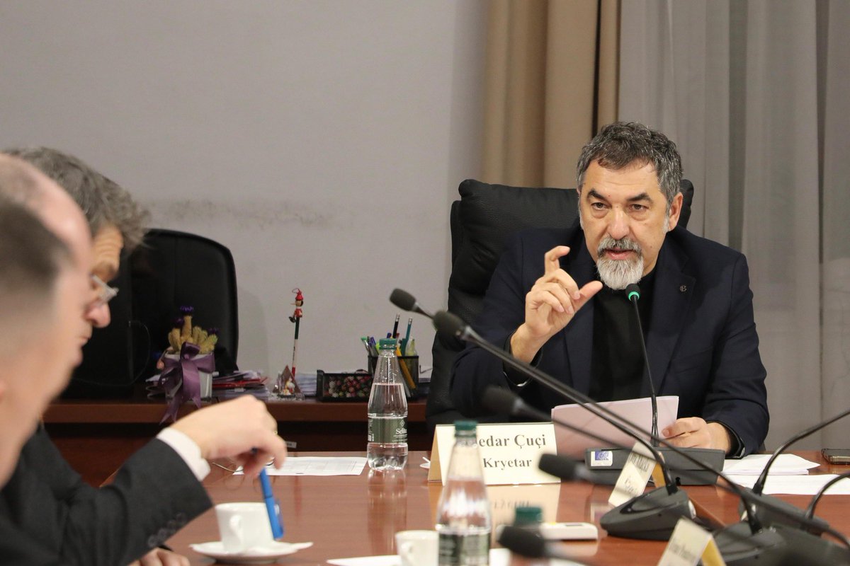 Bledi Çuçi tweet media