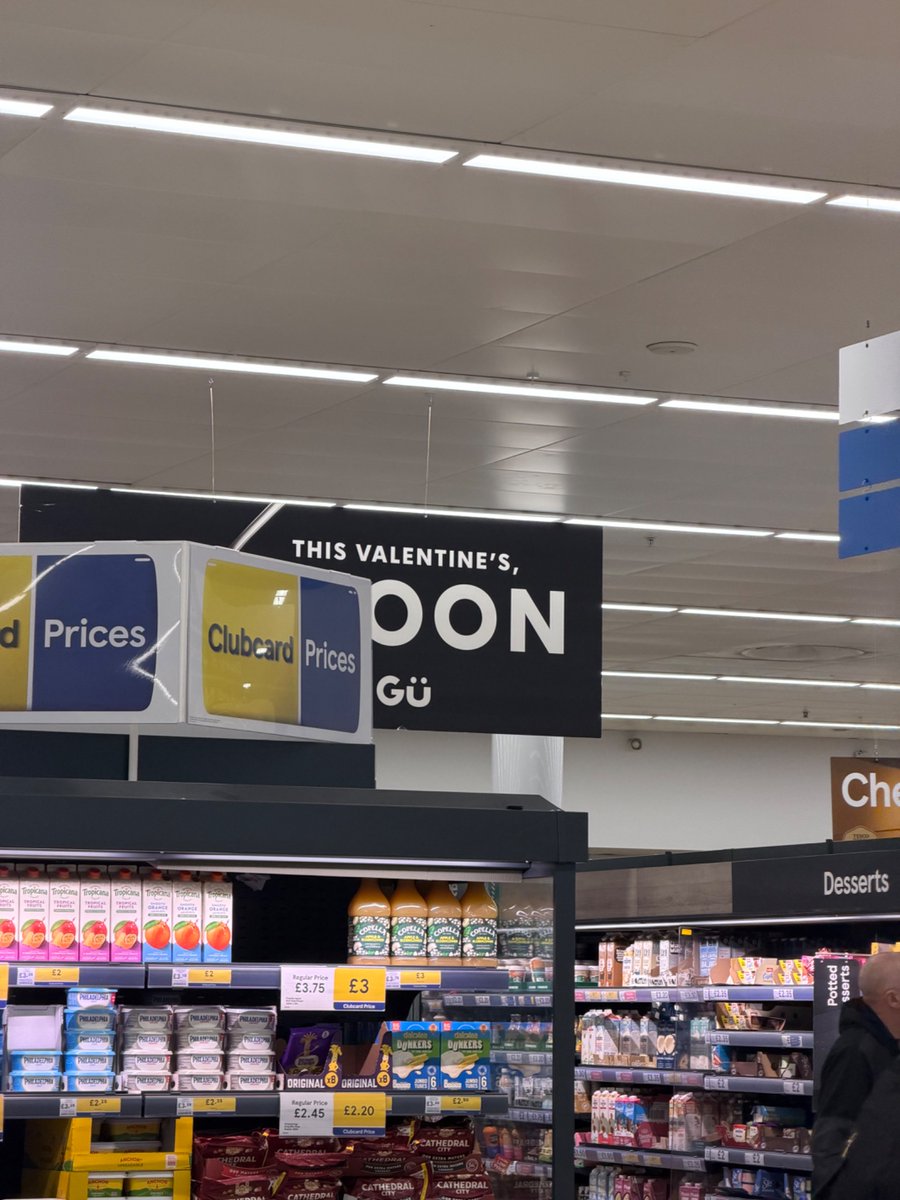 WikiaColors tweet media