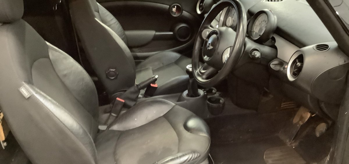 Londonmini1's tweet image. En Route to HQ
Very Rare Mini Clubvan
You don’t see many of these.
Not to be missed.
Londonmini.net
#Clubvan
#Mini
#Rare
#WeDeliver
#TheBestMinis