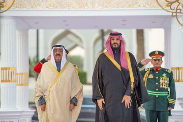 l4kn1's tweet photo. من يلوم القلب في حُب الكويت
كنه يلوم الارض في حُب المطر

كل عام وانتم في أمان و أمان 
والله يديم أفراحكم ي كويت العز 🇰🇼❤️🇸🇦
 #اليوم_الوطني_الكويتي https://t.co/q6wAQ6RXwe