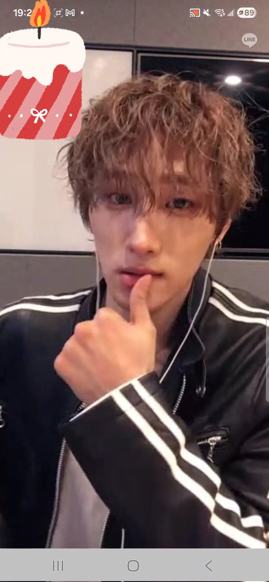 English idol 👑 tweet media