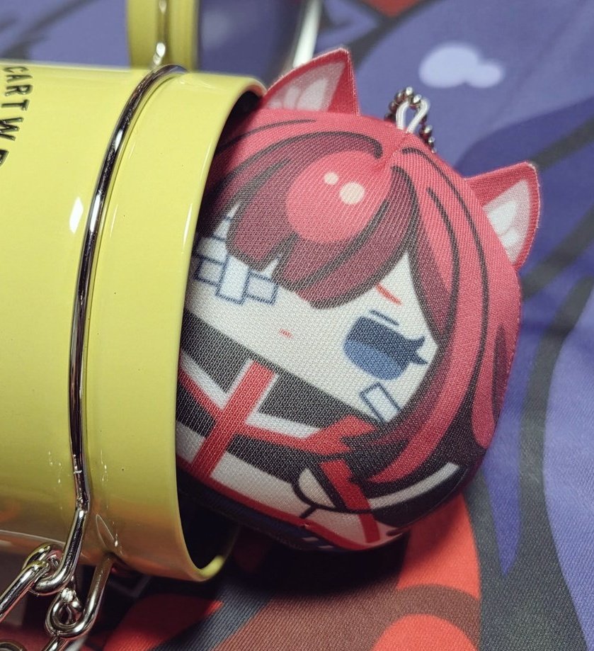 트친 여러분 팝업 잘 다녀오세요!
지방에 사는 제가 할 수 있는 건 그저 배웅밖에 없구먼유... 흑흑🫠