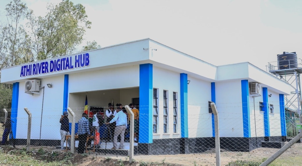 Car -Star tweet media