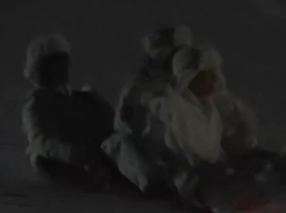 비닐 (그럼네가ㅇㅅㅎ지그럼뭔데어ㅅㅎ야그래ㅅㅎ야성뺐다성뺐다고) tweet media