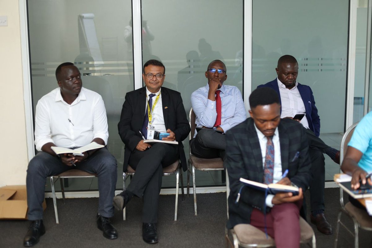 Double Q tweet media