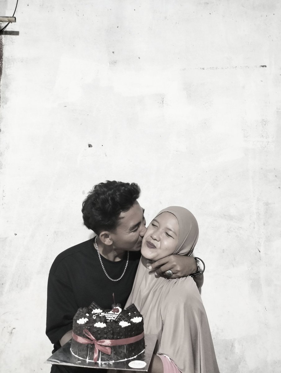 rahman_wasil's tweet photo. Semangat selalu istriku sayang, kita pasti bisa❤️ https://t.co/fgB6y2HoO3