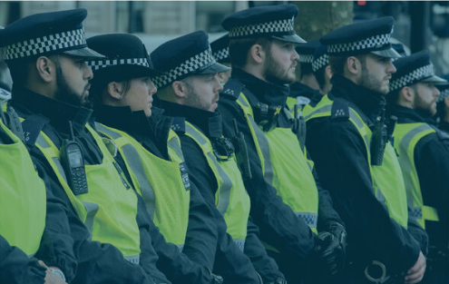 PFEW_HQ's tweet photo. 🚨The biggest overhaul of policing in 60+ years?
The White Paper proposes cutting 43 forces to 10–12, creating a national policing body and introducing a licence to practise.
Bold reform, but at what cost to the frontline?
Full analysis in #POLICEMag👇
https://t.co/ycNeDCh1u7 https://t.co/SpPFQiIGpj