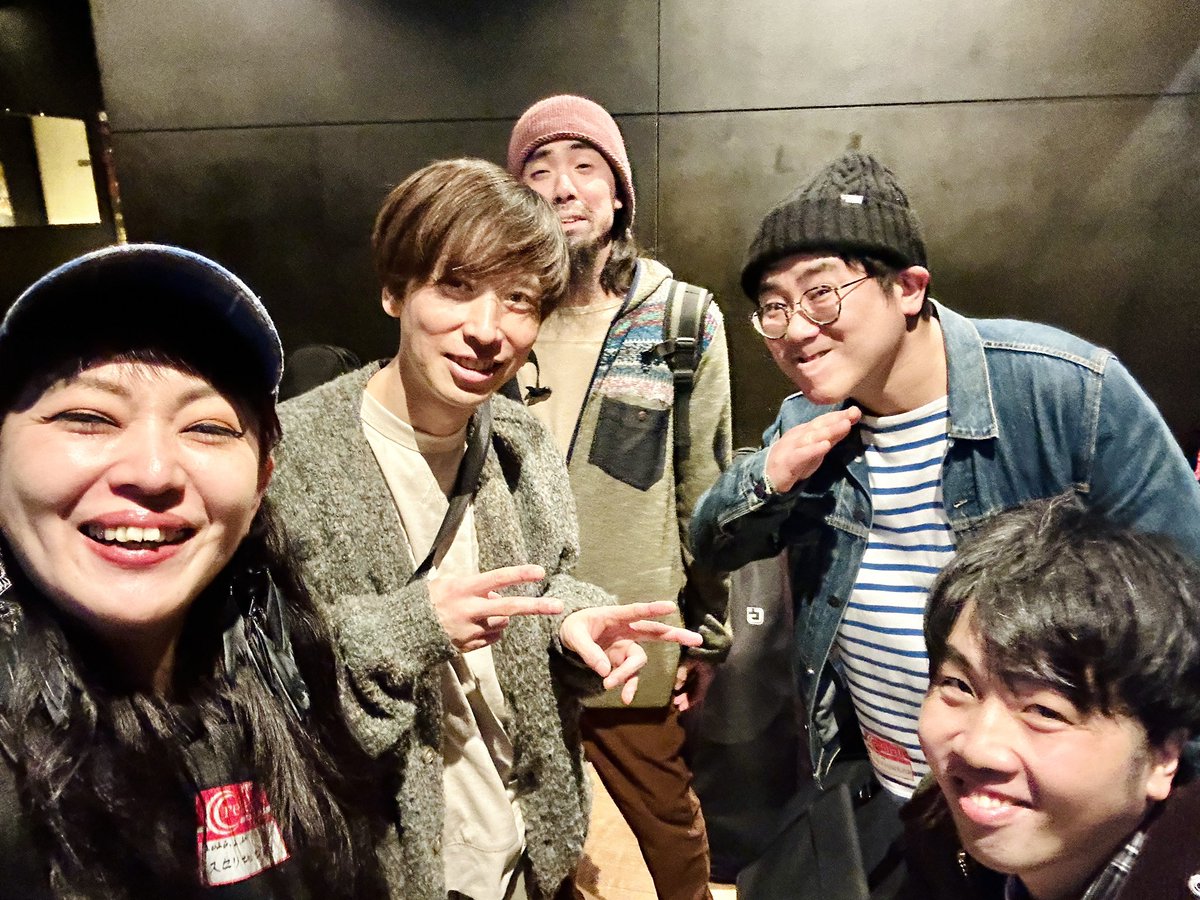 jarringmikko's tweet photo. 2026.2.24
錦糸町rebirth
想い出📸③

大好きなんだよなー
REVSONICS💖
何年越しかのラブコール
(おそらく10年は言ってる)

やっとメンバー全員と写真撮れたぜ✌️

#錦糸町rebirth
#GoldSounds
#スセリtradition
#REVSONICS https://t.co/iDL3aYuy7D