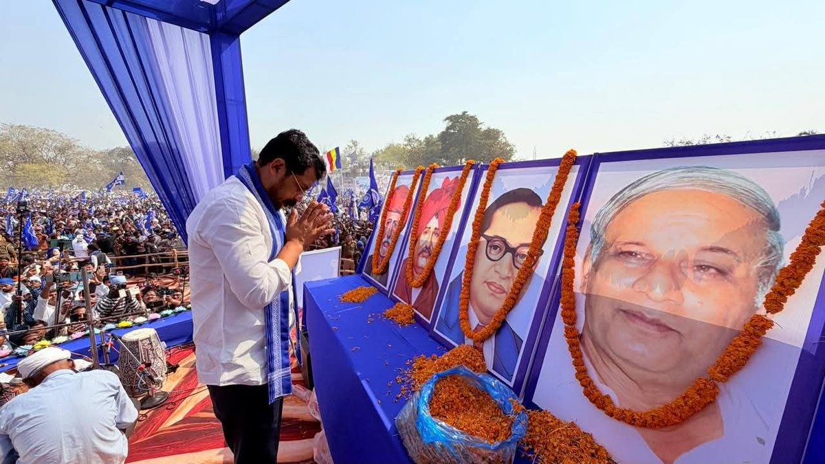 NationalJanmat tweet media