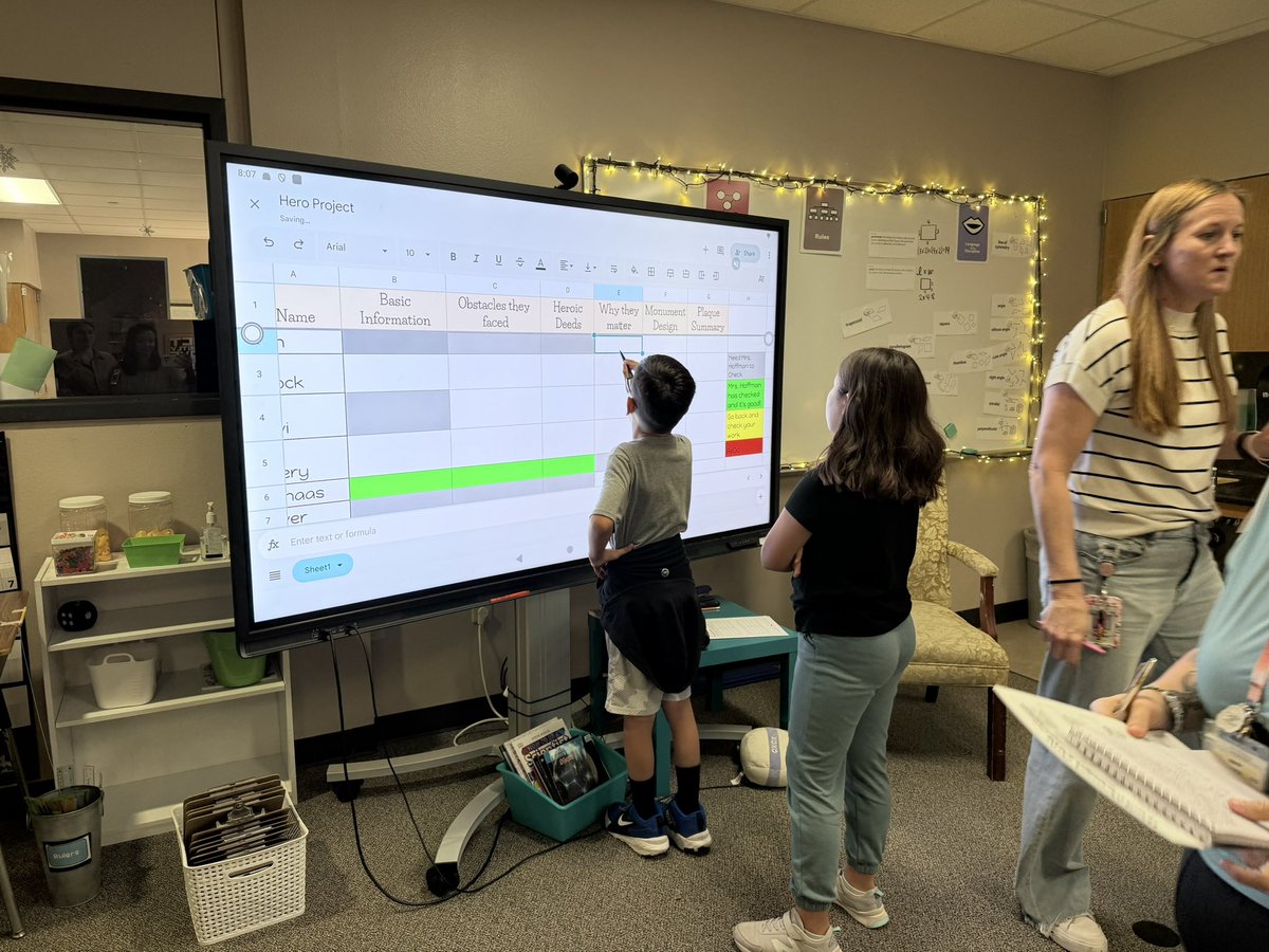 Lauren Meeks tweet media