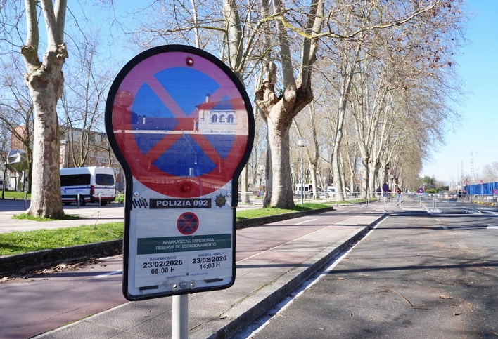 [COMENTARIO]
Vox, Falange y Ertzaintza: El 23-F desactiva el 12-O 

naiz.eus/eu/info/notici…

✍️ <a href="/gara_iiriondo/">Iñaki Iriondo Telleria ↗️↙️ 🇵🇸</a>