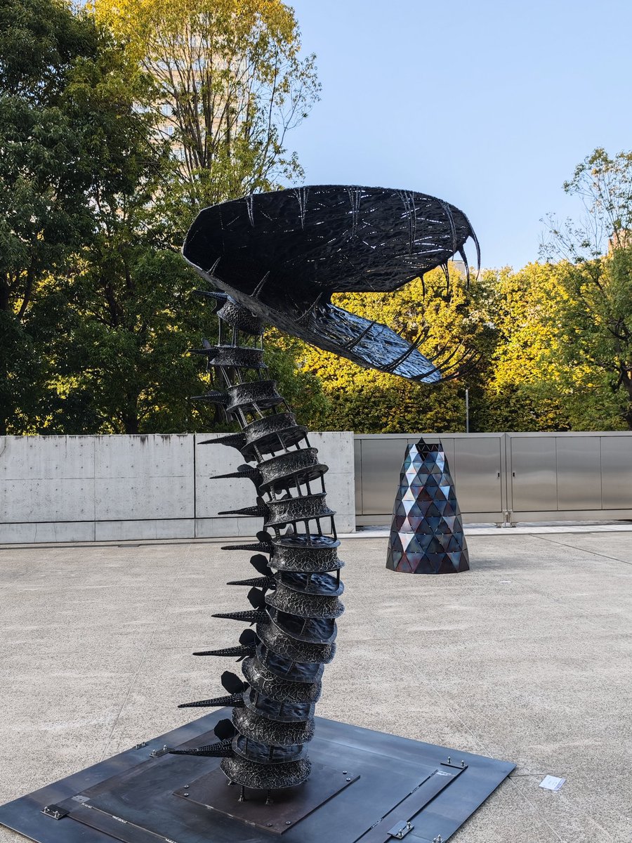 武蔵美彫刻B4 前田宗達さん、同 高柳周平さん、女子美美術教育B4 竹田