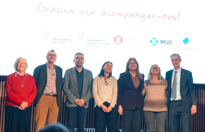 Esther JOZG tweet media