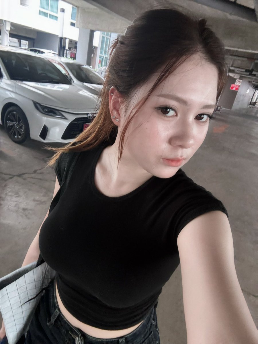urbae ´ސު｀ tweet media