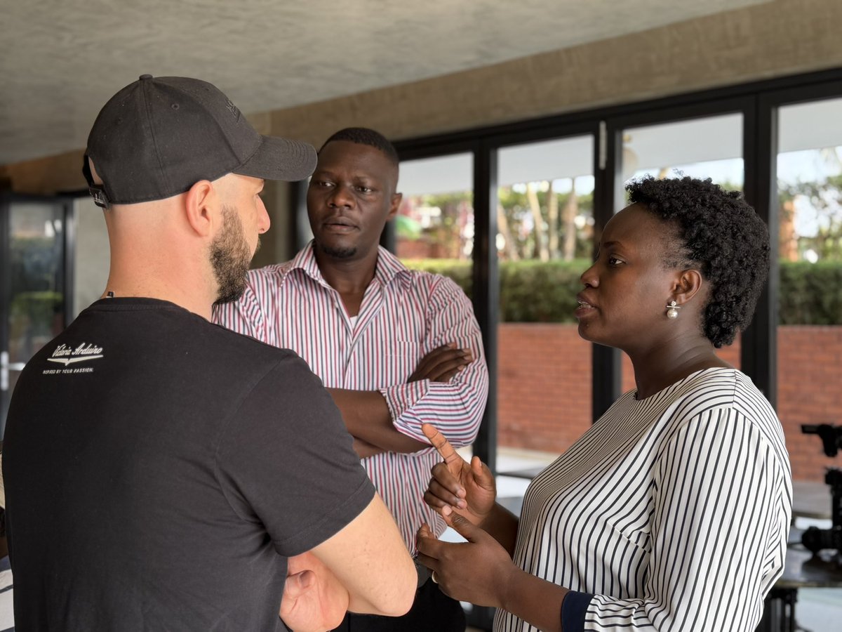 Youths_CoffeeUg's tweet photo. The Espresso Philosophy at Cafe Javas with Victoria Aduino &amp; the National Barista Champion was powerful.

Youth in Uganda’s coffee scene are rising — and we’re just getting started.
Ugandan coffee is a must. ☕🇺🇬

#UgandanCoffee #CoffeeYouthUG #EspressoPhilosophy #Farm2Cup https://t.co/NNGl1S5r5k