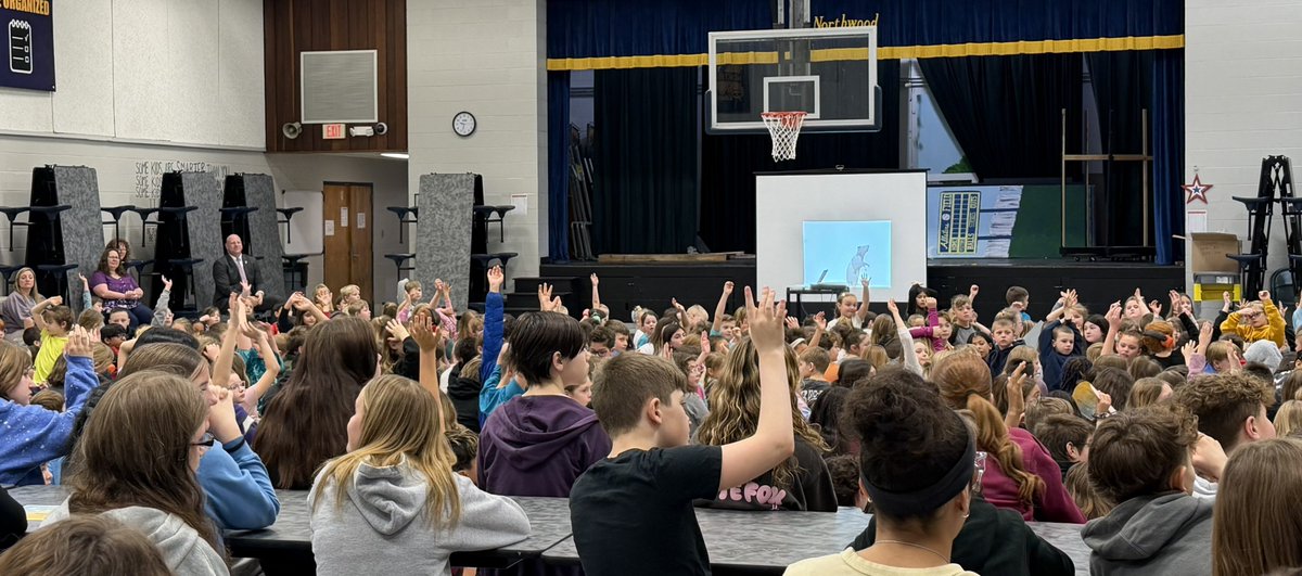 Holly Frye tweet media