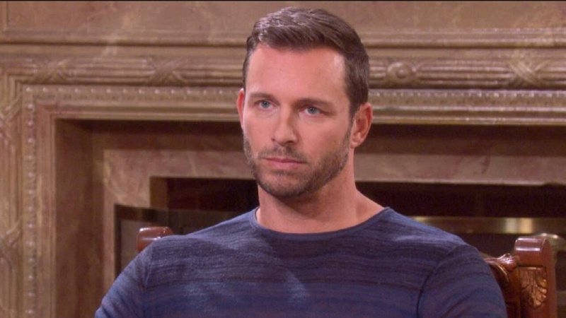 SalemSweetie12's tweet image. This is the Very Definition of Range - Eric Martsolf Currently Portrays Brady Black on #Days and Portrayed Booster Gold on #Smallville Two Very Distinct Roles - One Incredible Performer - Range Personified. 🎬🌟 #MyHero