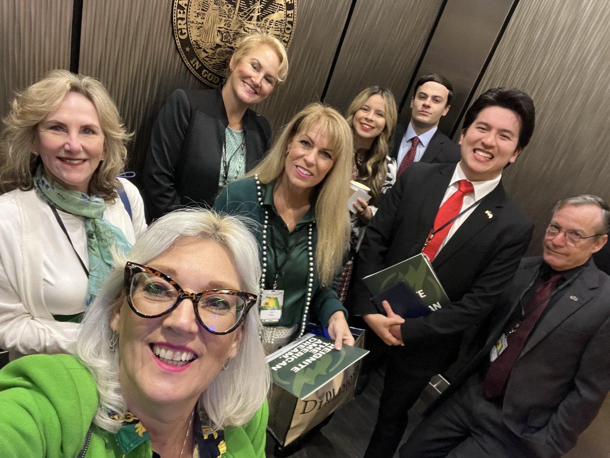 AFP Florida tweet media