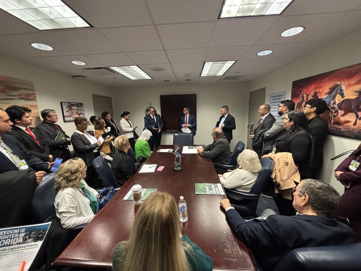 AFP Florida tweet media