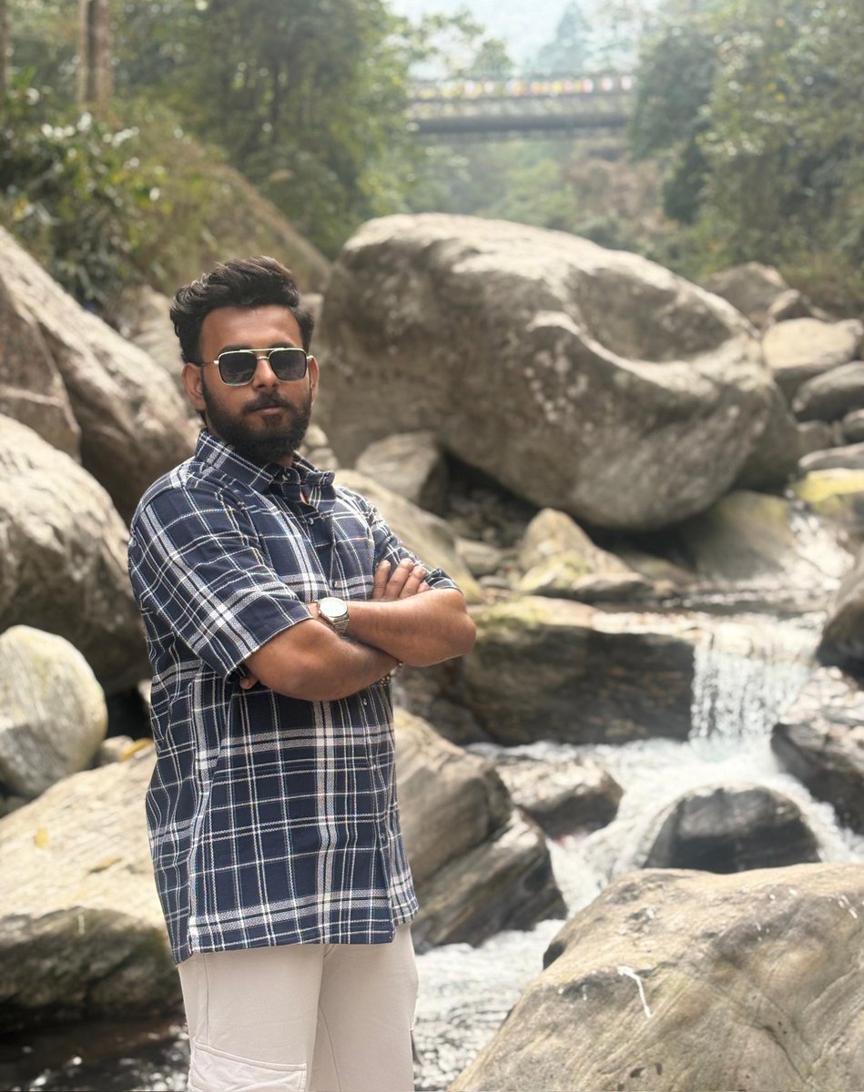 BinitaDarjling's tweet photo. At first, he came as my guest... now he has come as my brother. Not every relationship needs a bond of blood—sometimes a bond of the heart can be just as strong.
@i_pranoy ❤️
#Atithya #Homestay #Darjeeling. https://t.co/fOAehdy3Dy