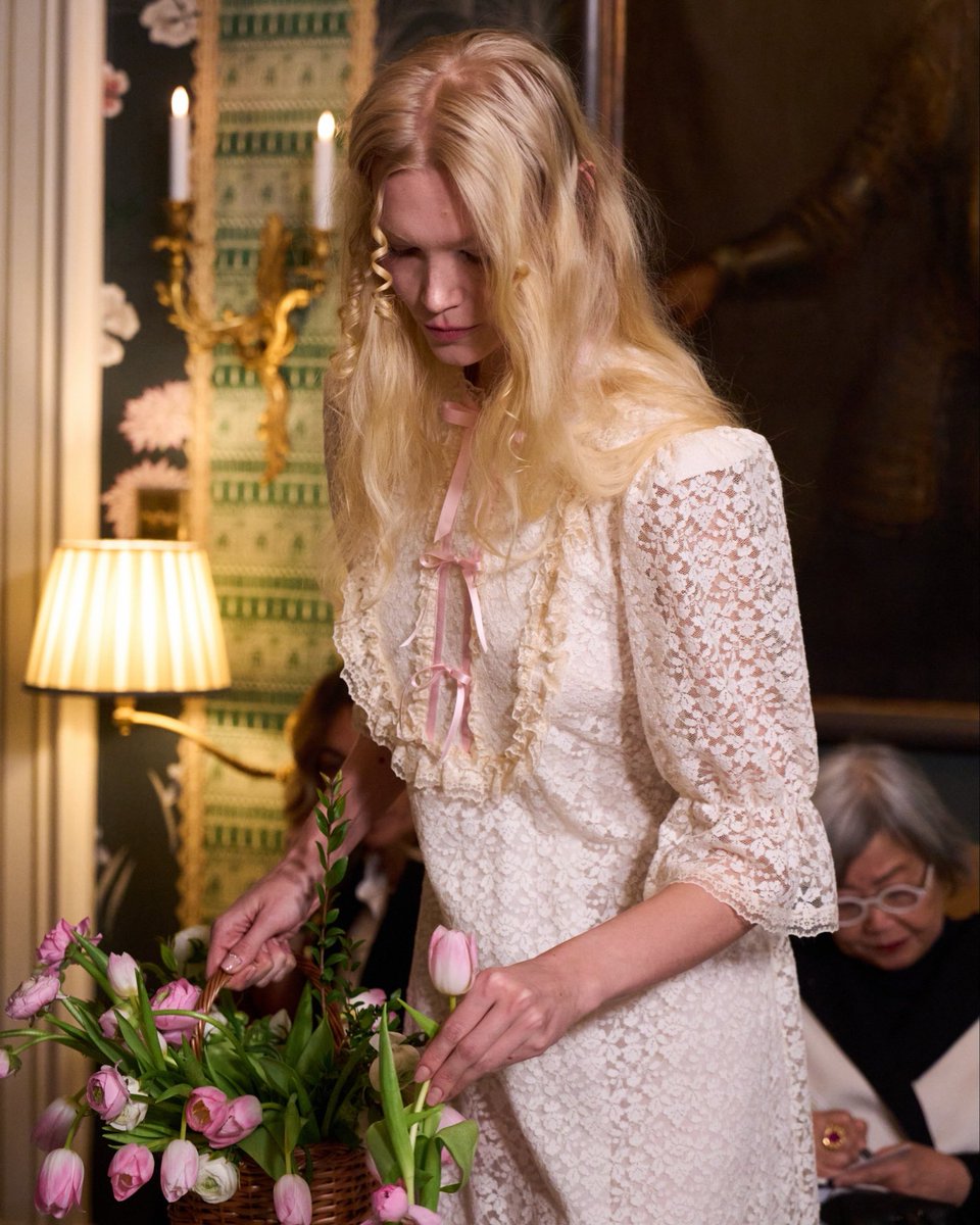 Milano Fashion Week tweet media