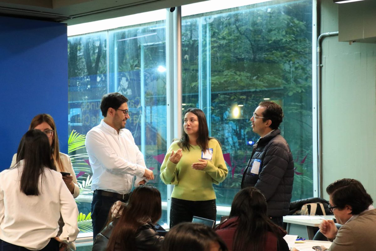 AteneaBogota's tweet photo. Estamos en la sesión de #CaféDelMundo en @malokabogota. Reunimos voces especializadas en CTeI para idear y actualizar la política pública de Bogotá en #CienciaTecnologíaEInnovación https://t.co/lWwvpppoCX