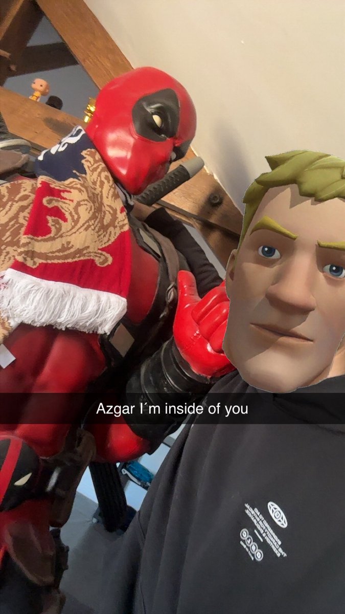 Votre streamer qui m’a kidnappé banal <a href="/Azgarsg/">M8 Azgar 🇵🇸</a> (donnez lui des subs pour la rançon)