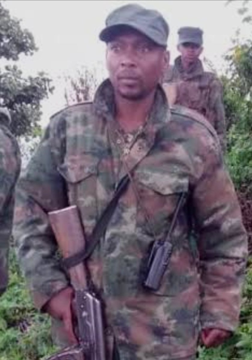 M15Burundi's tweet photo. 1/3 Twakiranye umubabaro udasanzwe inkuru y'incamugongo kw'igandagurwa ry'Intwari idasanzwe Lieutenant Colonel Willy NGOMA ryakozwe na Leta ya Tshisekedi ifatadikanije n'abacancuro bayo.

Abarundi turababajwe bimwe bidasanzwe niyo nkuru igoye kwakira. https://t.co/12prKRjHFt