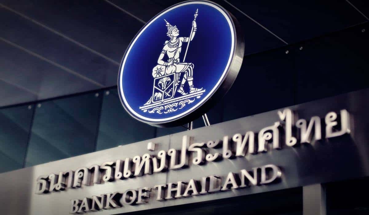 La Banque de Thaïlande abaisse son taux directeur de 25 points de base à 1,00 % thailande-fr.com/economie/12995…