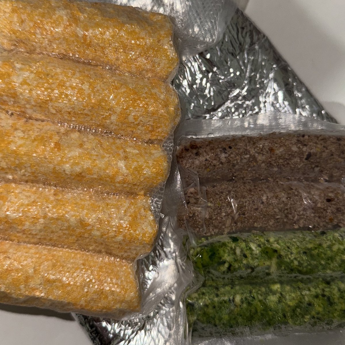 OMAIGAT?!?!? rejeki nomplok utk warga depok nih?! hmzzz sipaling pihim deh ak pinisirin ama ni makanan viral.. makasyi yh kk mou my musuh gweh <a href="/jjforlove_/">🍪</a> 😊💖😊💖 

stop bls dendam ini bulan suci..