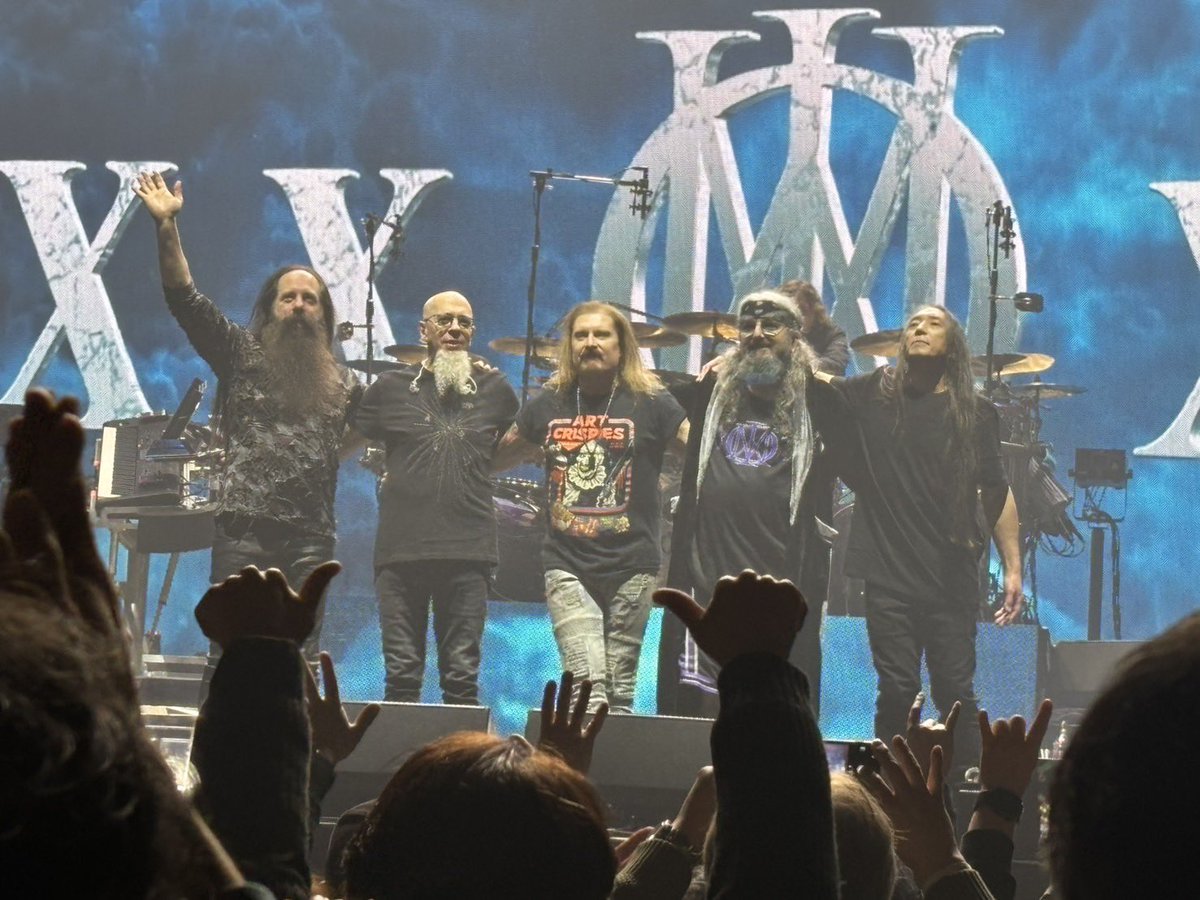 富松 恵美（アゴメタル・エミメタル・半熟女） tweet media